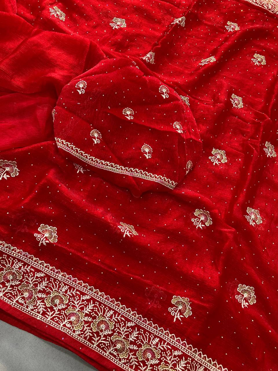 Latest Designer Party Wear Soft Fendy Chiffon silk Saree