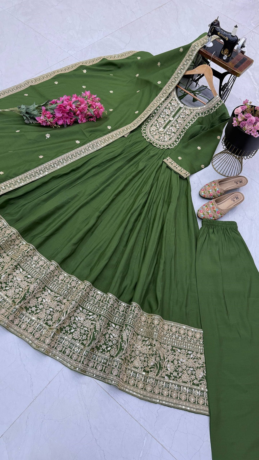 Designer Wedding Wear Flared Heavy Embroidered Anarkali Kurta Pant Set with Dupatta