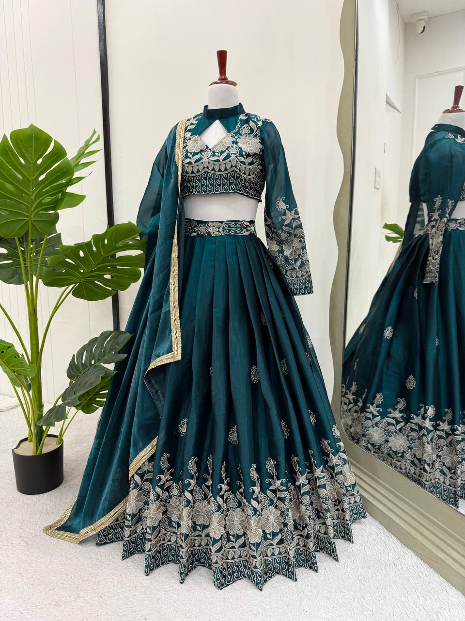 Wedding Wear Rama Colour Silk Thread Work Lehenga Choli