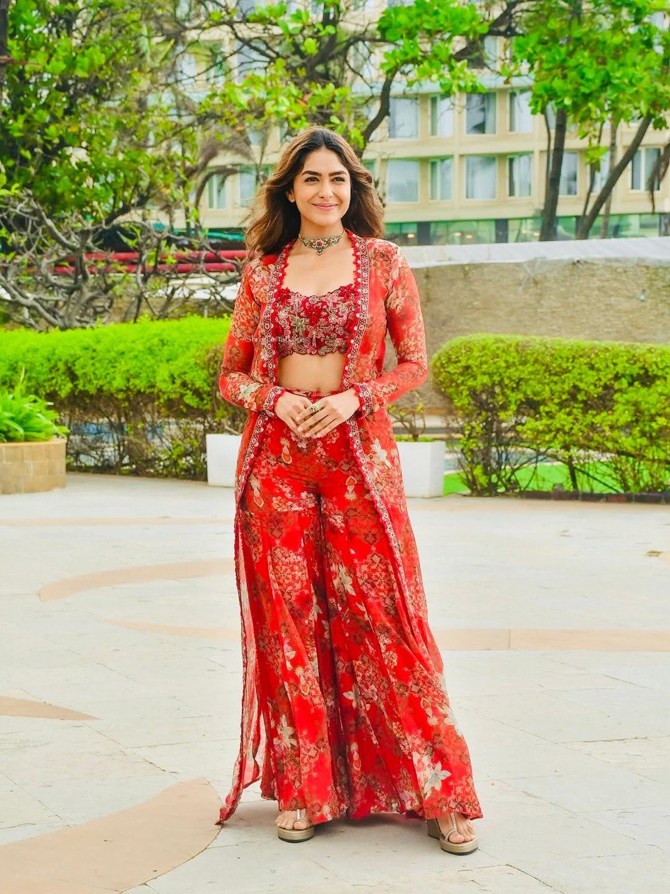 Red Bloom Floral Tubby Silk Thread with Sequence Work and Digital Print Set