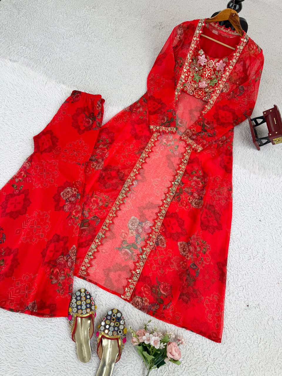 Red Bloom Floral Tubby Silk Thread with Sequence Work and Digital Print Set