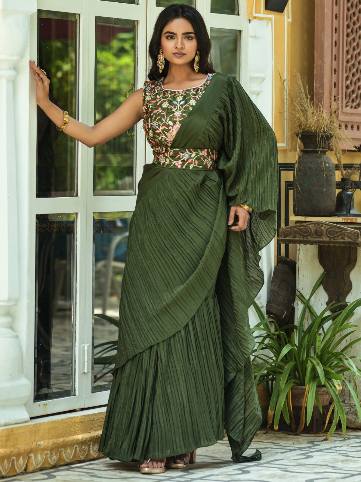 Chinnon Fabric With Half Half Crush Pleated Mehandi Colour Party Wear Saree