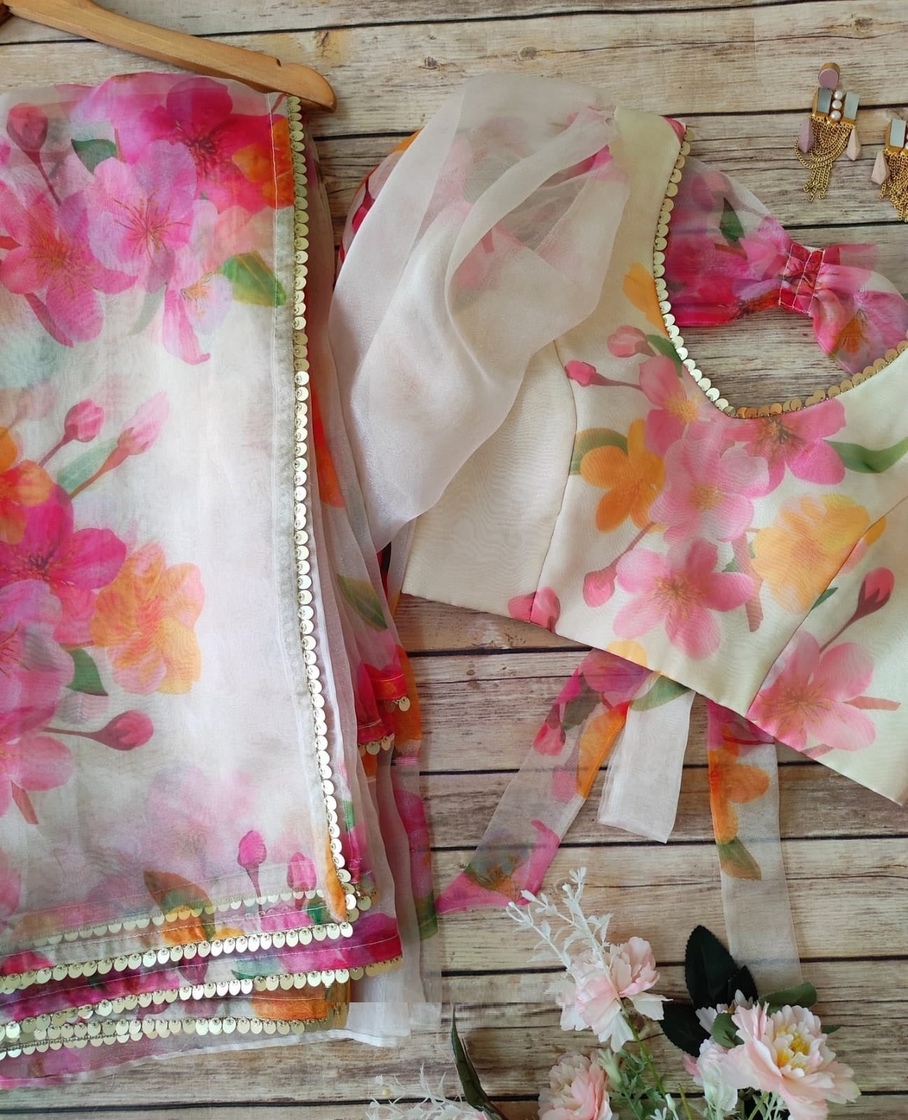Adorable Dual Color Organza Silk Print Saree Blouse For Women