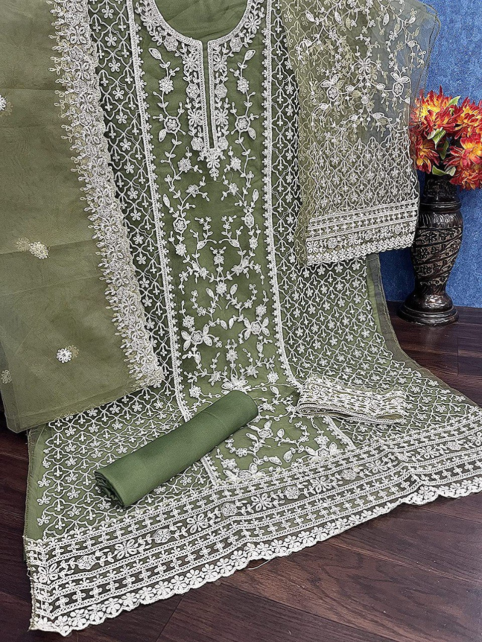 Deasigner Heavy Embroidary Work Net Semi Stiched Salwar Suit