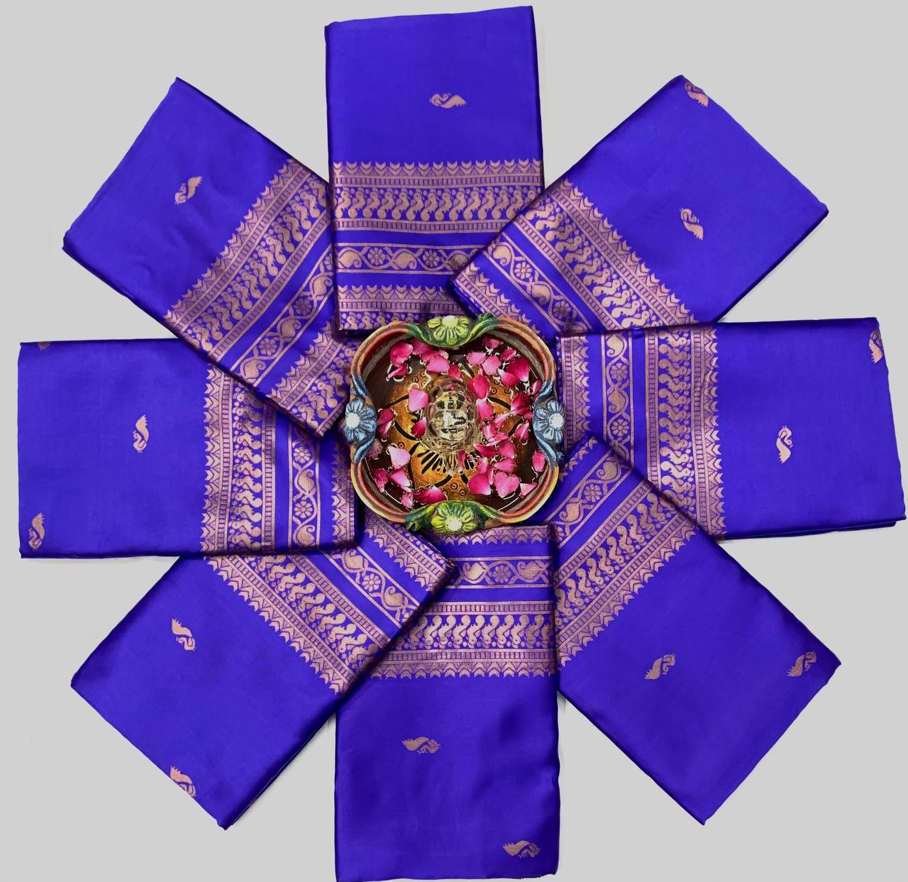 South Indian Golden Silk Jacquard Weaving Work Saree Blouse