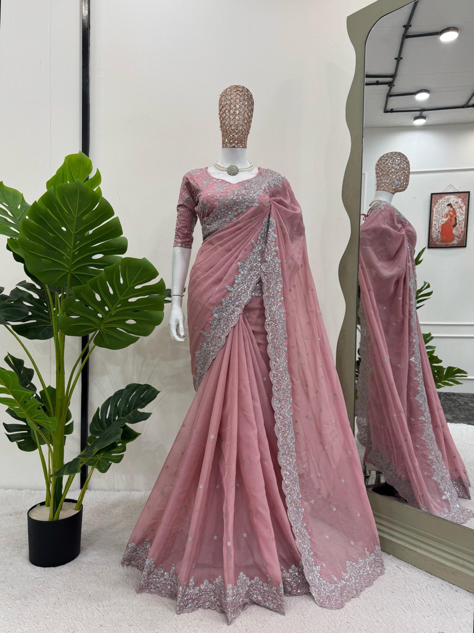 Tubby Silk Thred & Sequnce Work Saree & Mono Benglori Silk Blouse Fabric