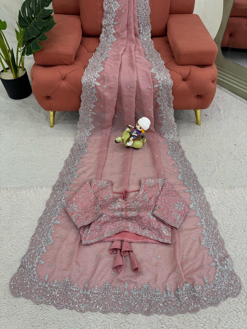 Tubby Silk Thred & Sequnce Work Saree & Mono Benglori Silk Blouse Fabric