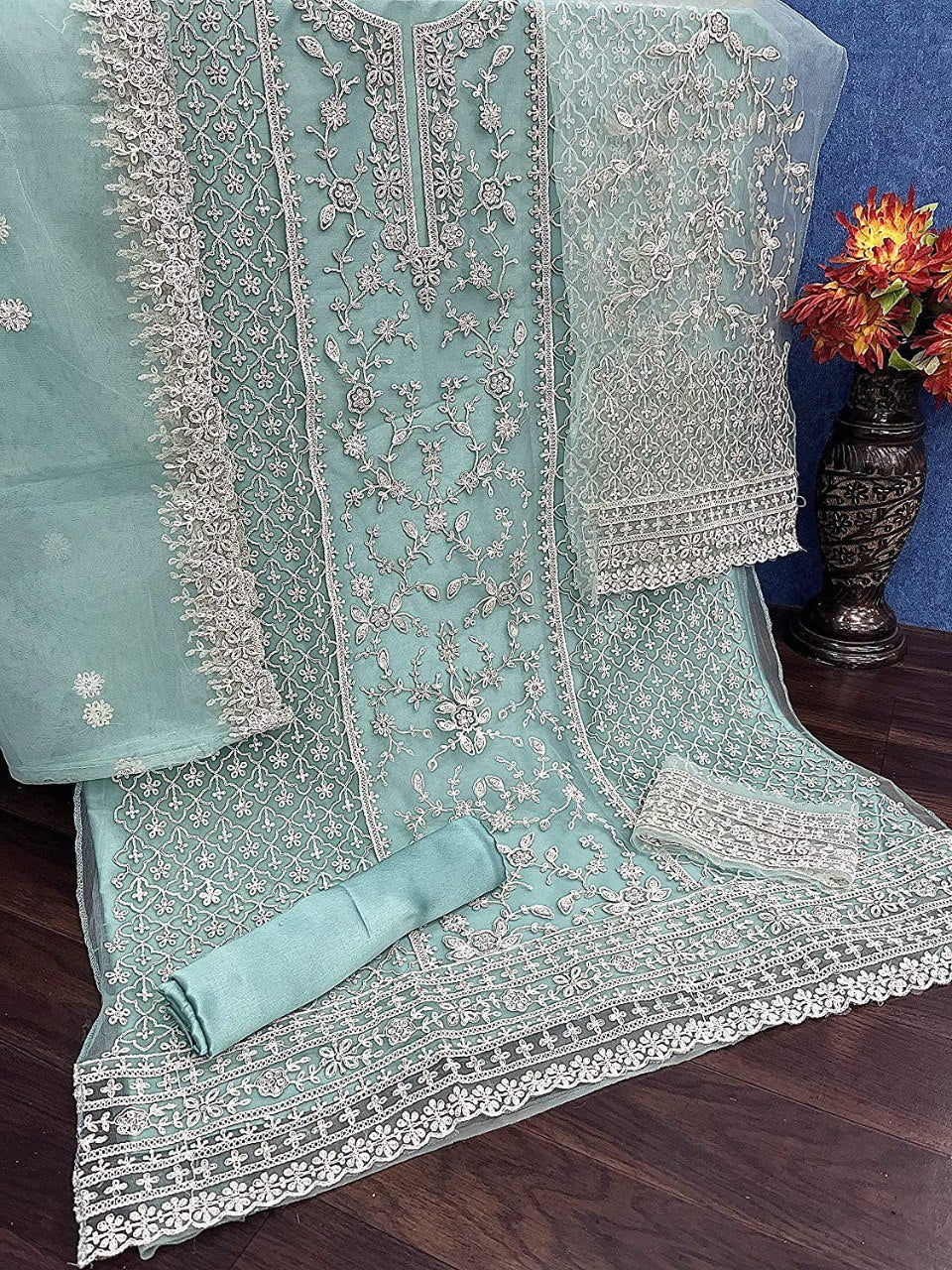 Deasigner Heavy Embroidary Work Net Semi Stiched Salwar Suit