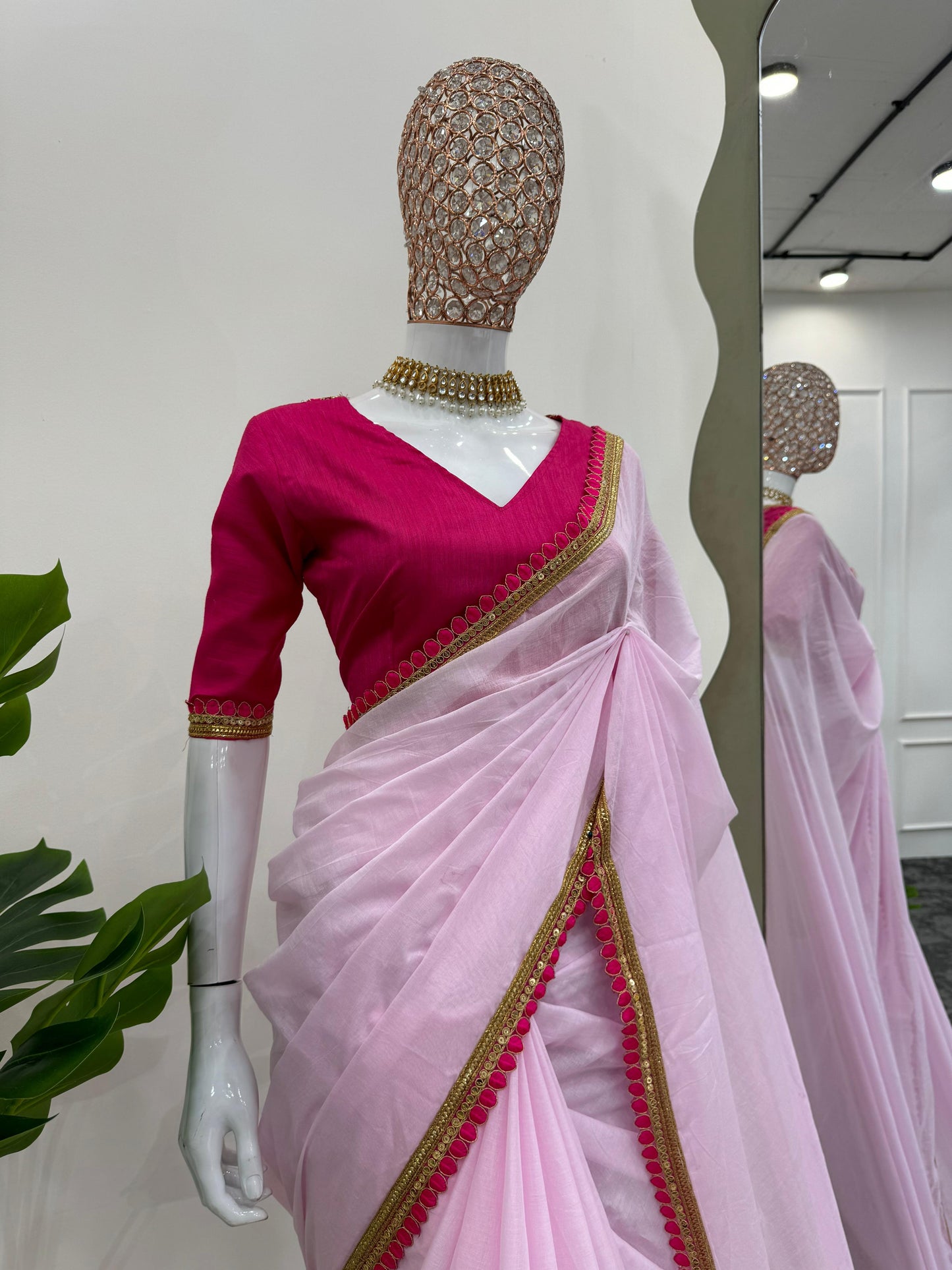 Baby Pink Mul Cotton Fancy Jhumka Lace Latkan Pallu Saree