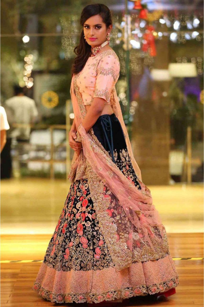 Wedding Wear Velvet Coding Thread Design Embroidered Work Lehenga Choli