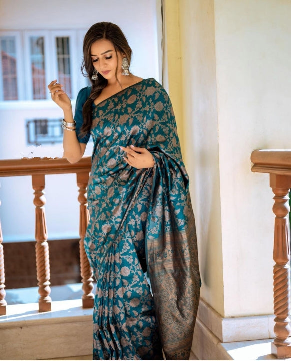 Shattering Firozi Color Kanchipuram Weaving Function Wear Saree Blouse