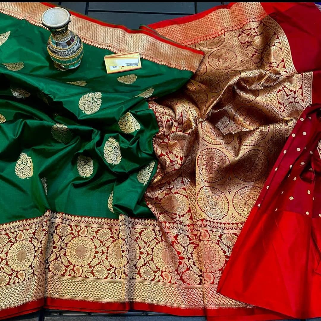 Wedding Wear Kanjivaram Silk Saree with Rich Pallu Contrast Blouse For Women