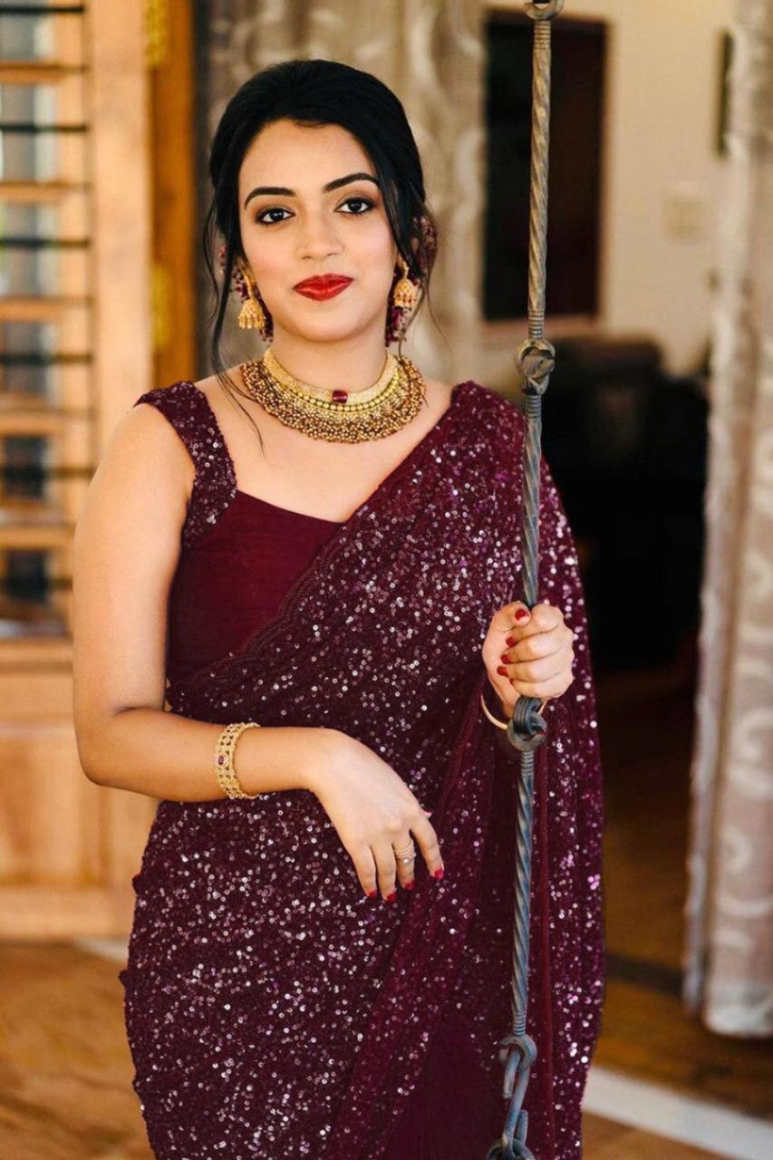 Heavy work designer blouse online deals