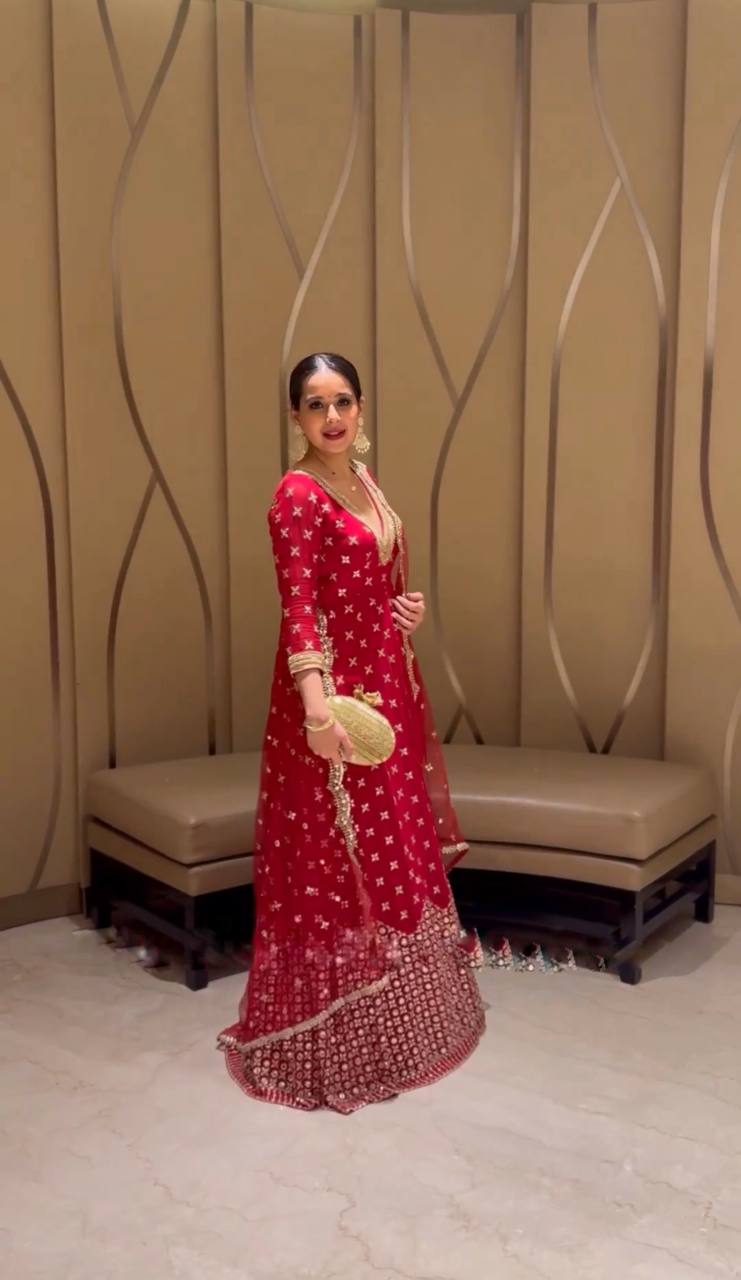 Red Color Gerogette Wedding Wear Designer Gown