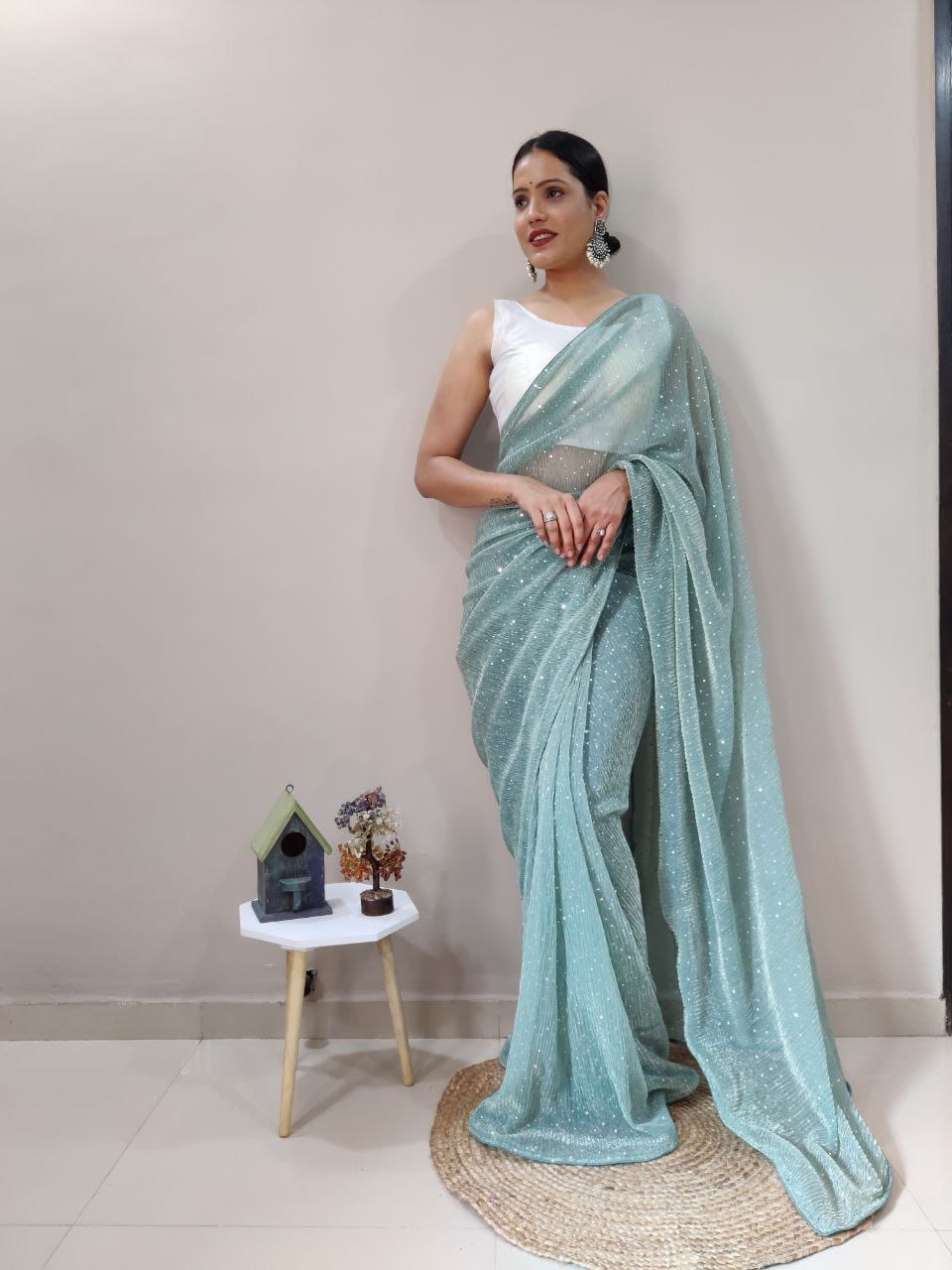 Wedding Wear Radium Color Imported Knitting Saree