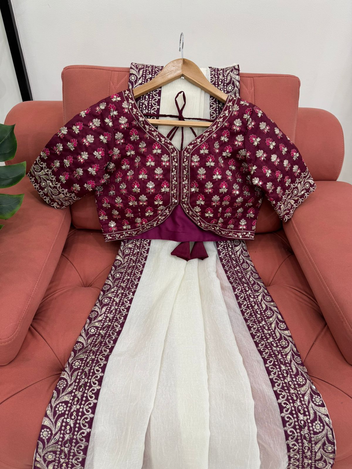 Graceful Off White Crunchy Silk Saree for Wedding & Festive Wear