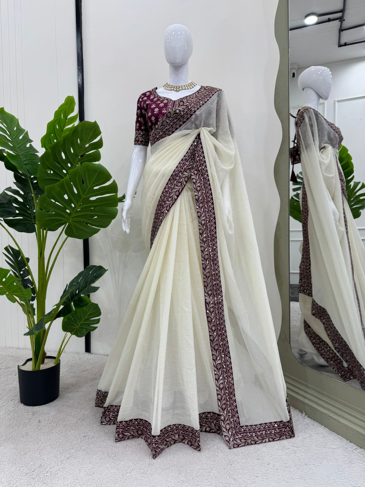 Graceful Off White Crunchy Silk Saree for Wedding & Festive Wear