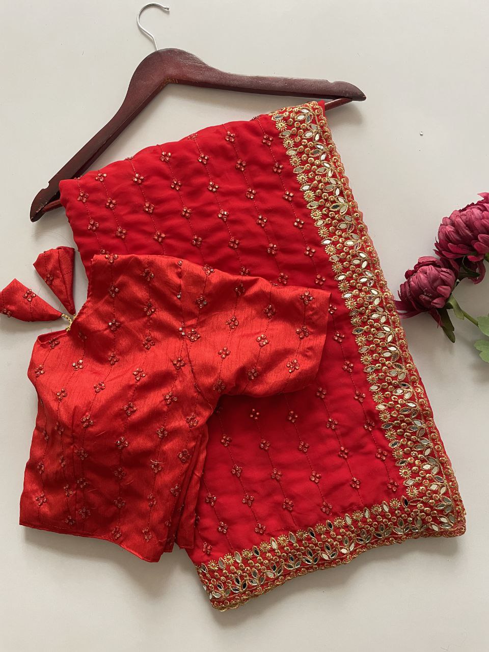 Faux Georgette Beautiful LCD Daimond & Oringnal Mirror Work  Saree