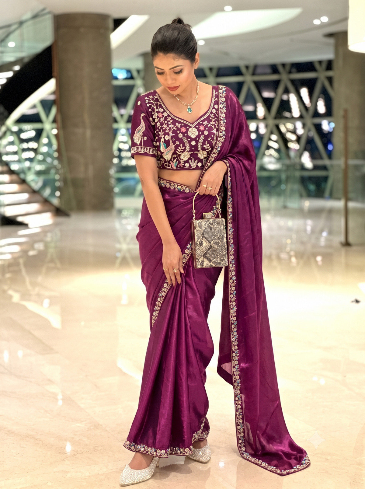 Indian Wedding Wear  Saree with  Stich Peacock Embroidered Blouse Piece