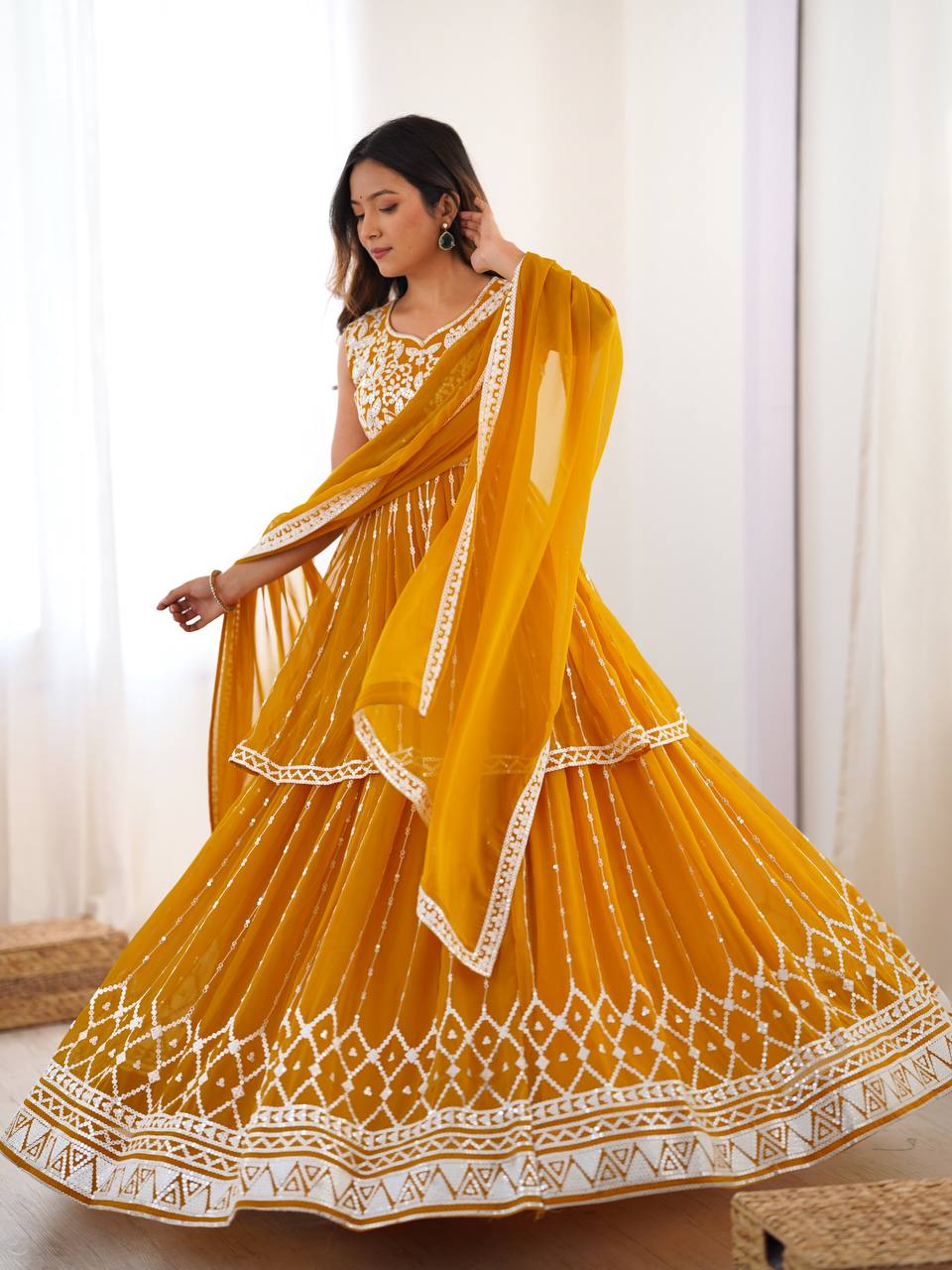 Letest Designer Foux Georgette Lehenga Top Full Stiched