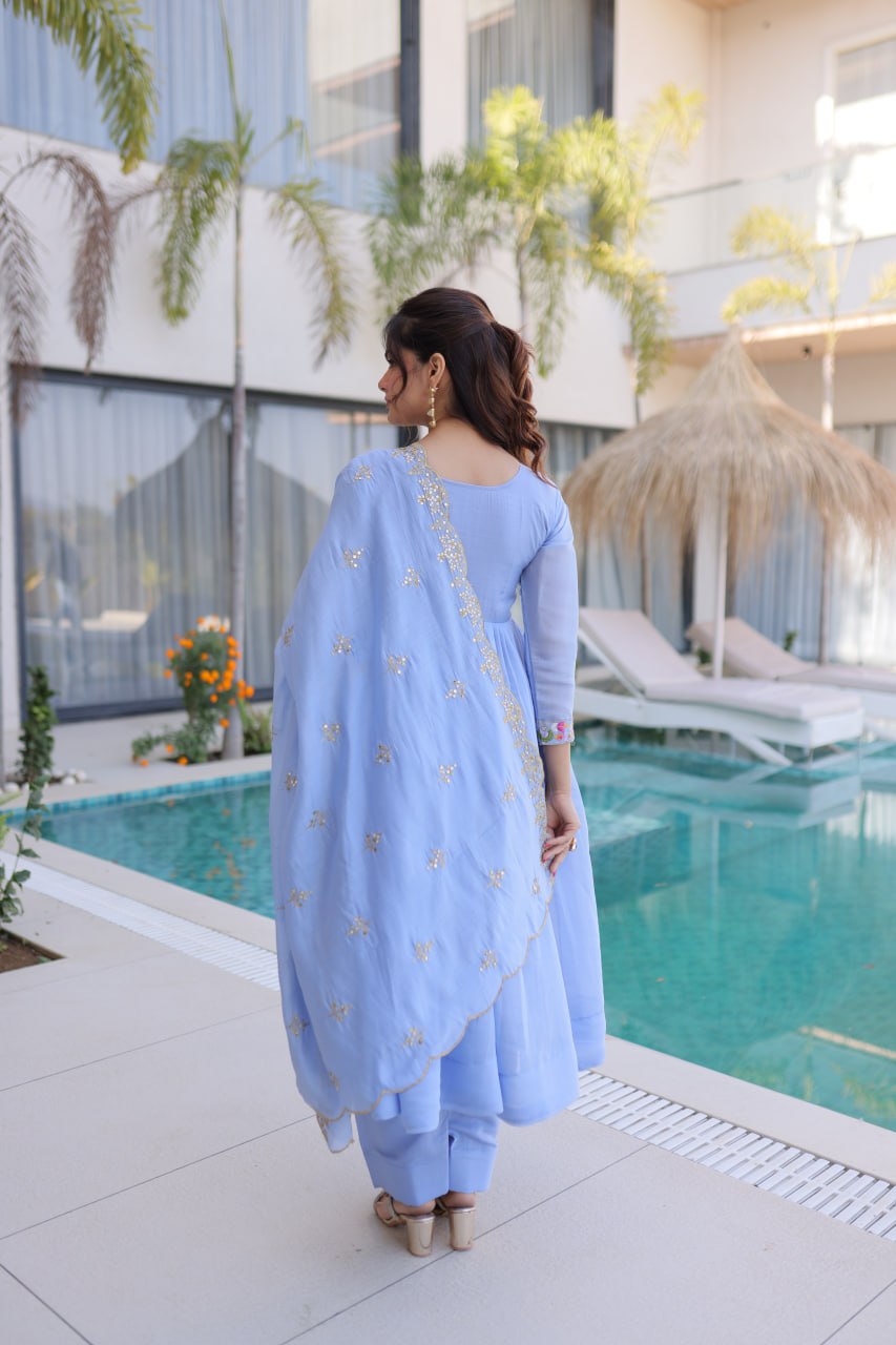 Women's New Trendy  Embroidered Anarkali Suit Set with Dupatta