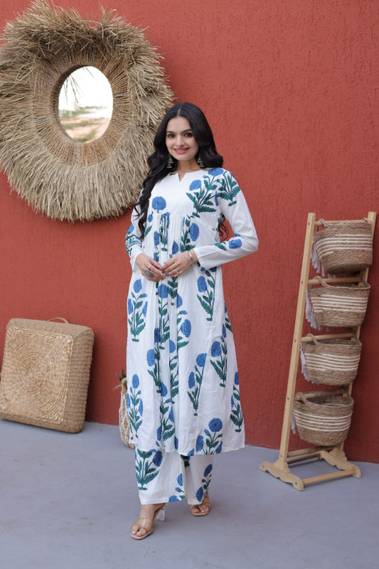 Summer New Latest  Daily Wear Floral Print Kurta and Palazzo Set