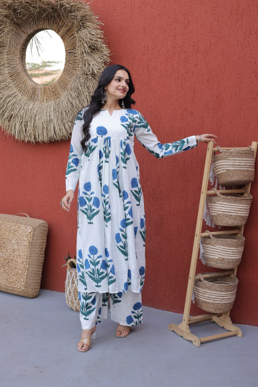 Summer New Latest  Daily Wear Floral Print Kurta and Palazzo Set