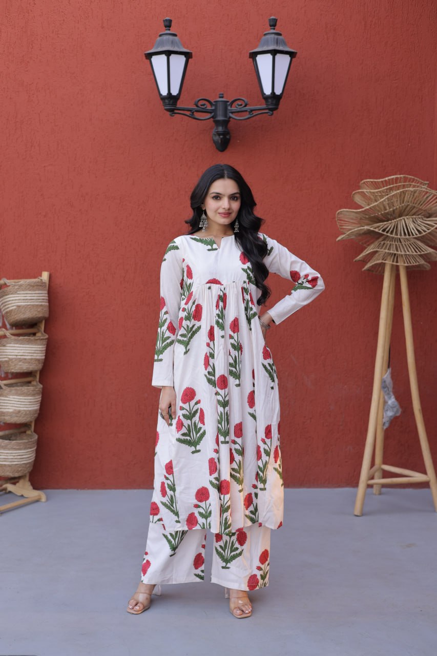 Summer New Latest  Daily Wear Floral Print Kurta and Palazzo Set