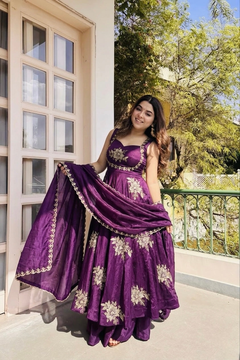 New Women's Trendy Festive Ethnic Anarkali Suit Set