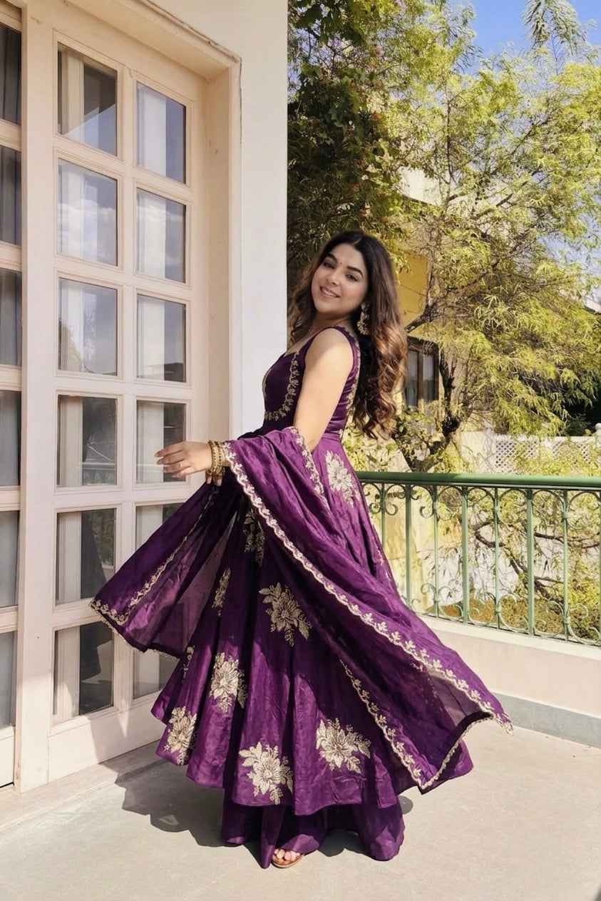 New Women's Trendy Festive Ethnic Anarkali Suit Set