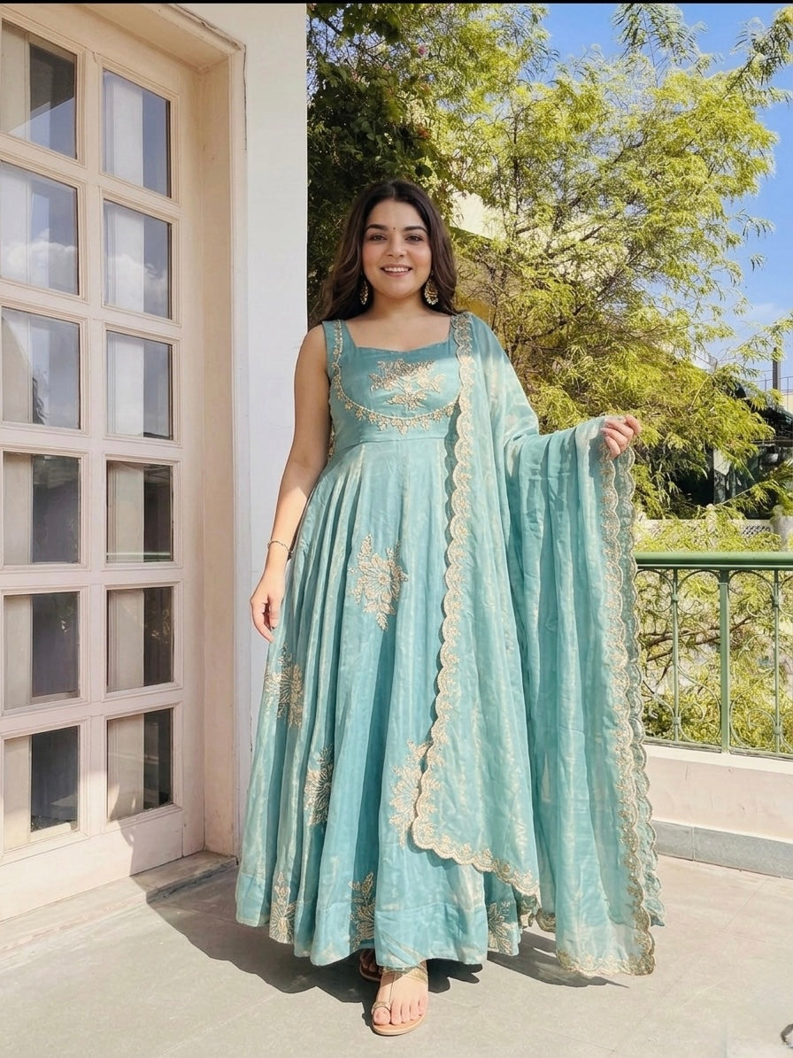 New Women's Trendy Festive Ethnic Anarkali Suit Set