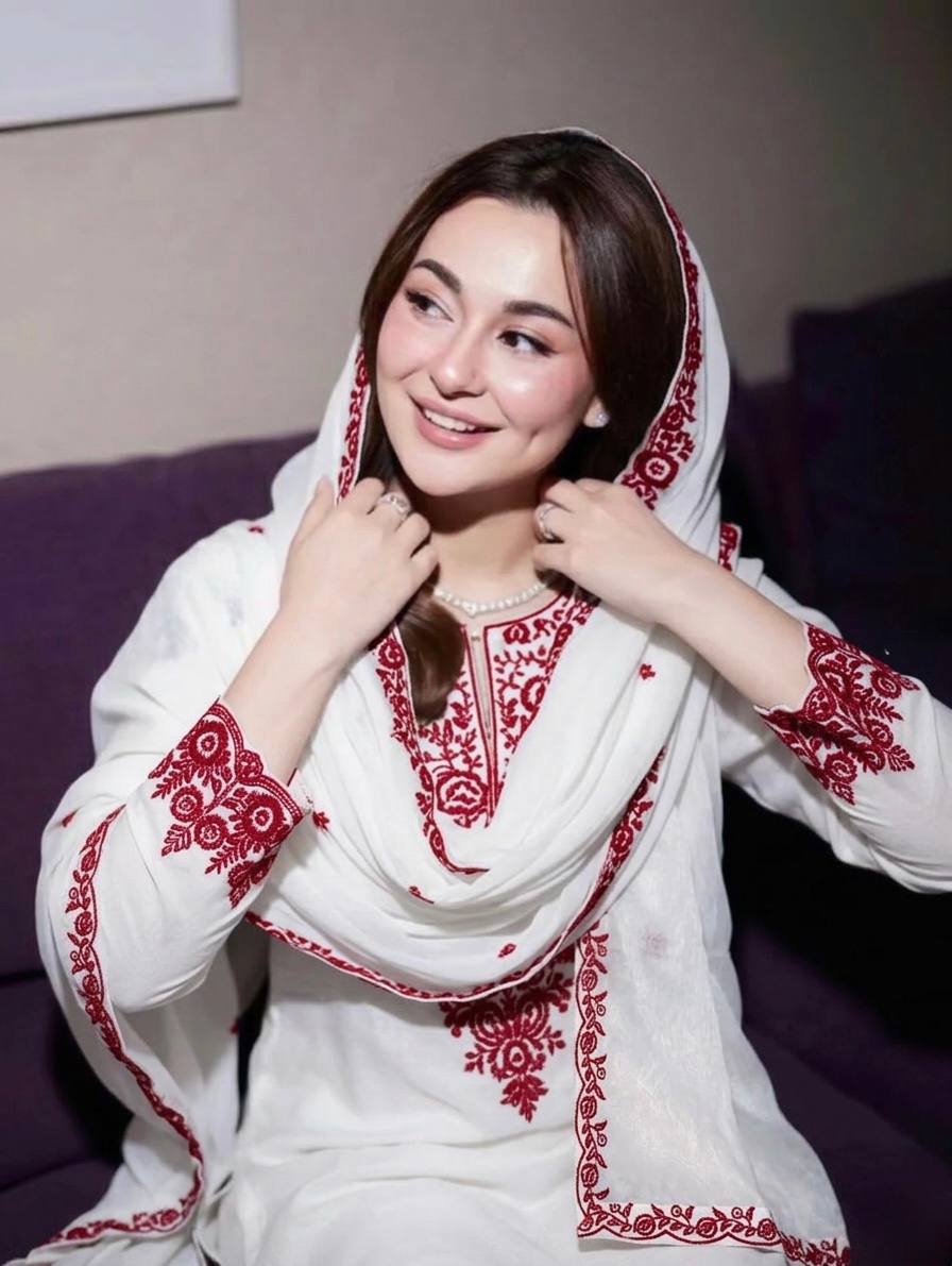 New Latest Trendy Designer Embroidered Cotton-Blend Kurta with Matching Trousers and Dupatta