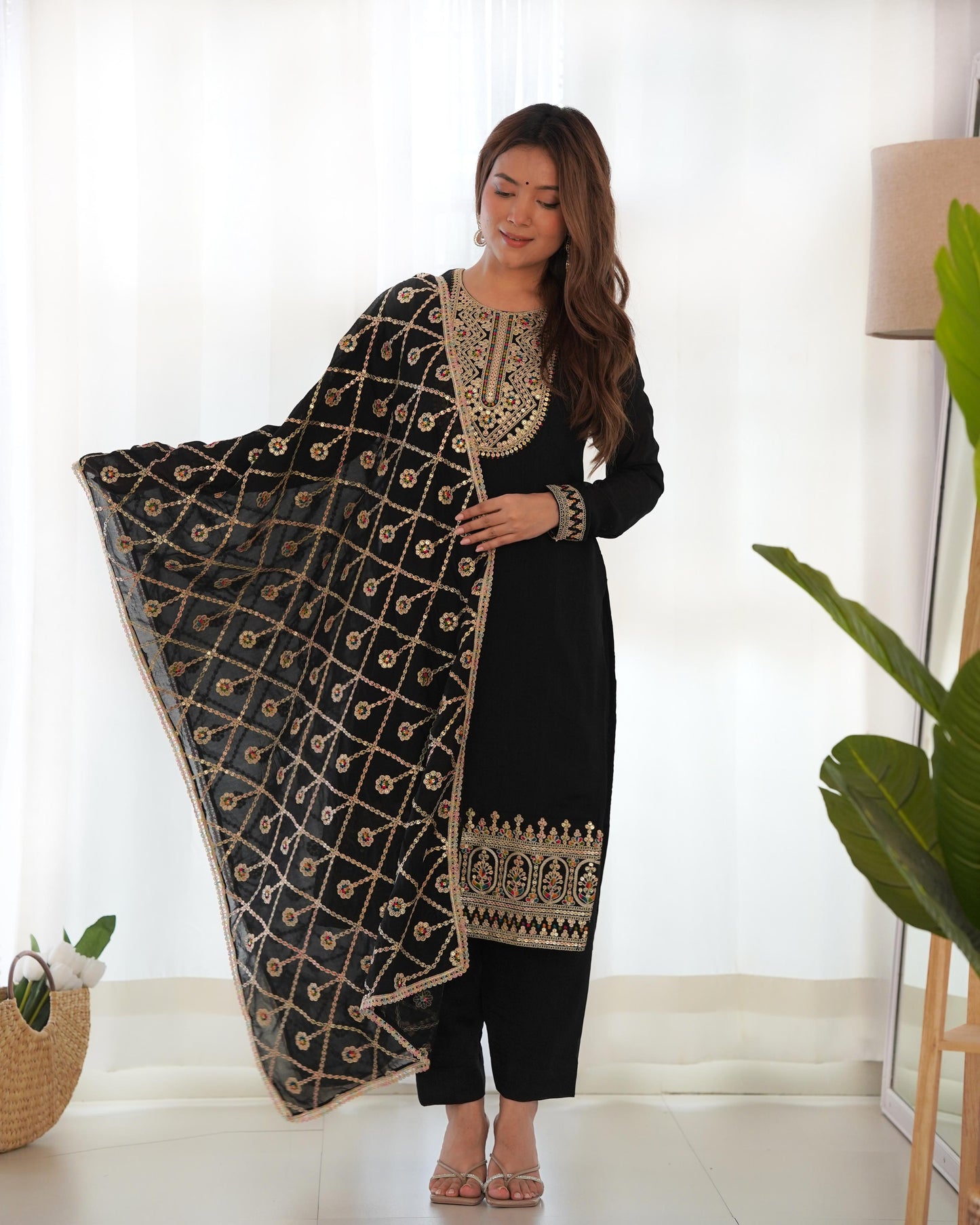 Black Color Silk Fully Sttiched Salwar Suit Set