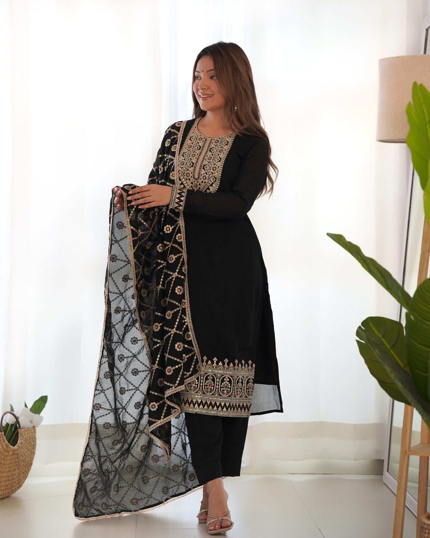 Black Color Silk Fully Sttiched Salwar Suit Set