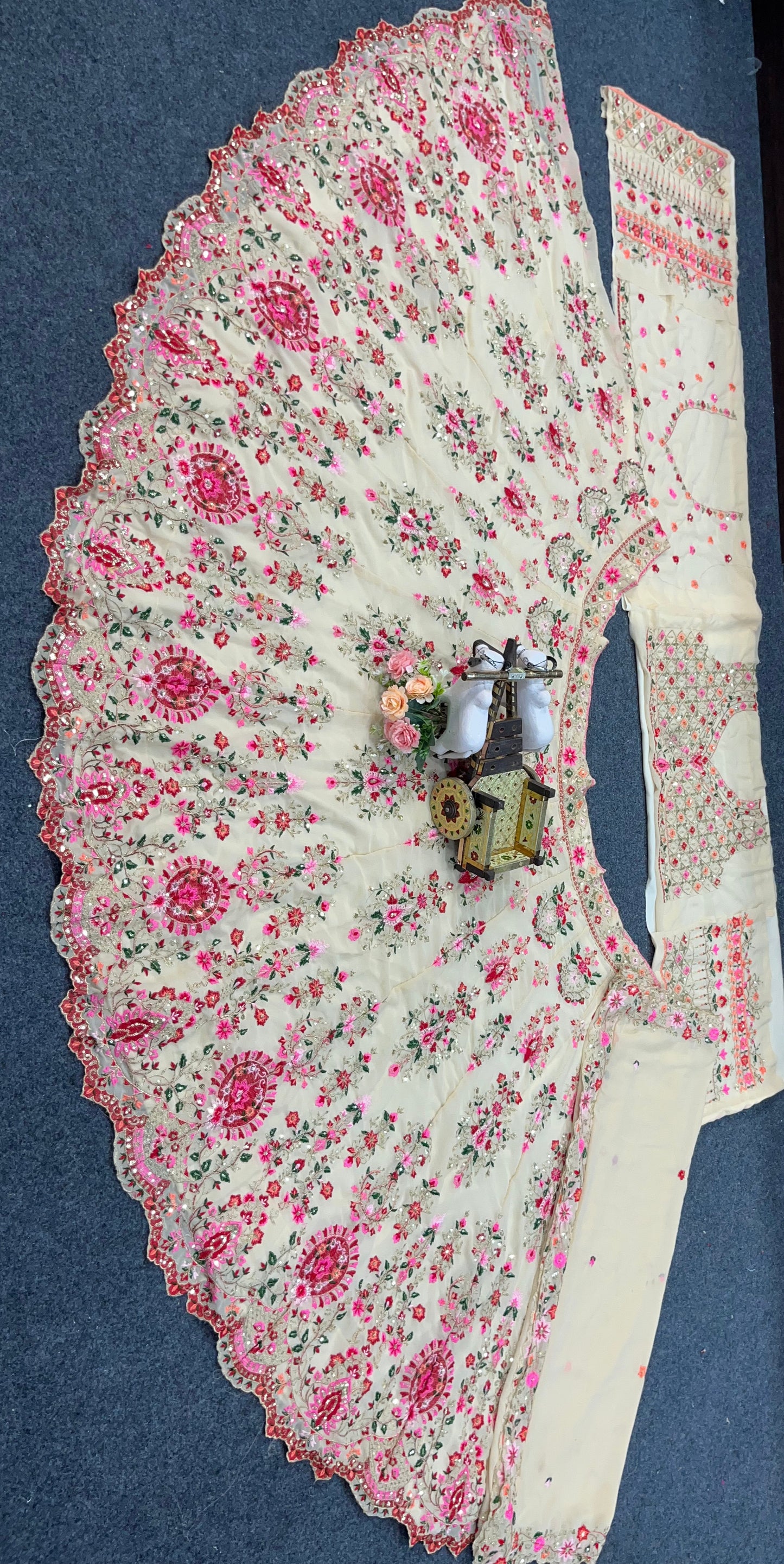 Cream Georgette Beautiful Thread Embroidered Lehenga Choli