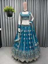 Load image into Gallery viewer, Rama Color Embroidered Wedding Wear Lehenga Choli
