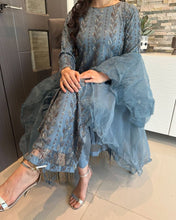 Load image into Gallery viewer, Amazing Gray Colour Georgette Fabric Sequence Work With Fancy Lace Suit
