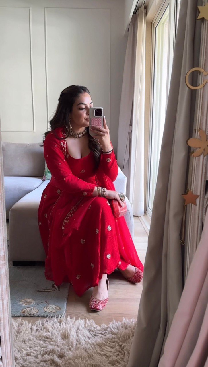 Foux Georgette Beads With Moti Work  Red Colour Wedding Wear Dress