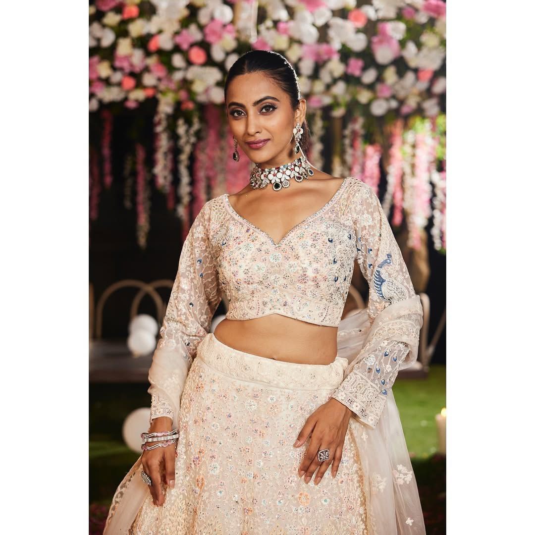 Soft Net Heavy Wedding Wear Codding Worked Lehenga  Choli