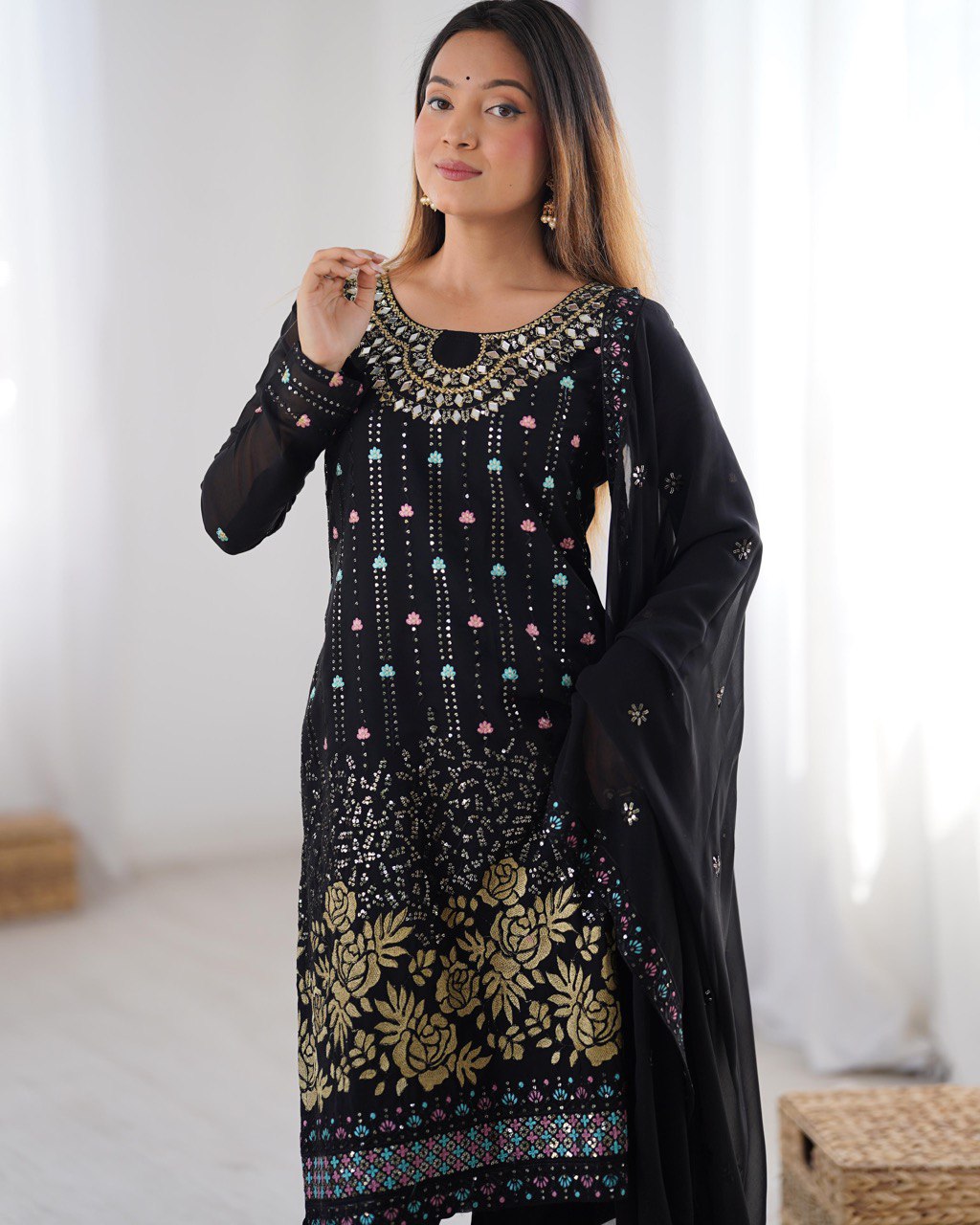 Heavy Georgette Embroidary Worked Straight Cut Suit