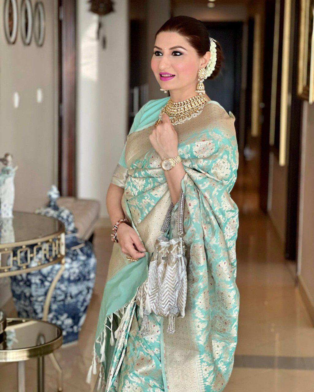 Firozy Colour Lichi Silk Jacquard Weaving Saree