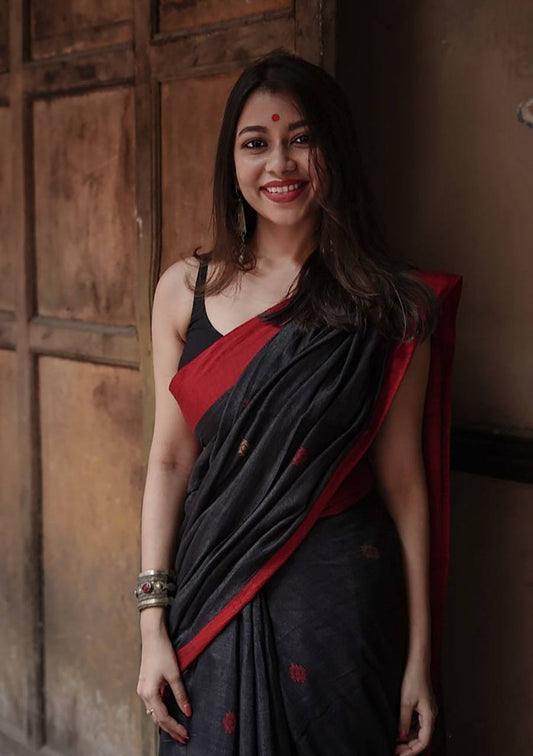 Slub Lilan Jacquard Weaving Rich Look Beautiful Saree