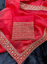 Load image into Gallery viewer, Soft Organza Silk Codding Wokred Border Lace Saree With Beautiful Designer Blouse
