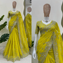 Load image into Gallery viewer, Wedding Wear Lemon Yellow Tubby Silk Heavy Border Work Saree Blouse
