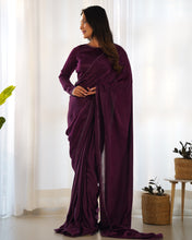 Load image into Gallery viewer, Wine Color Premiume Marble Velvet 1 Min Ready To Wear Saree
