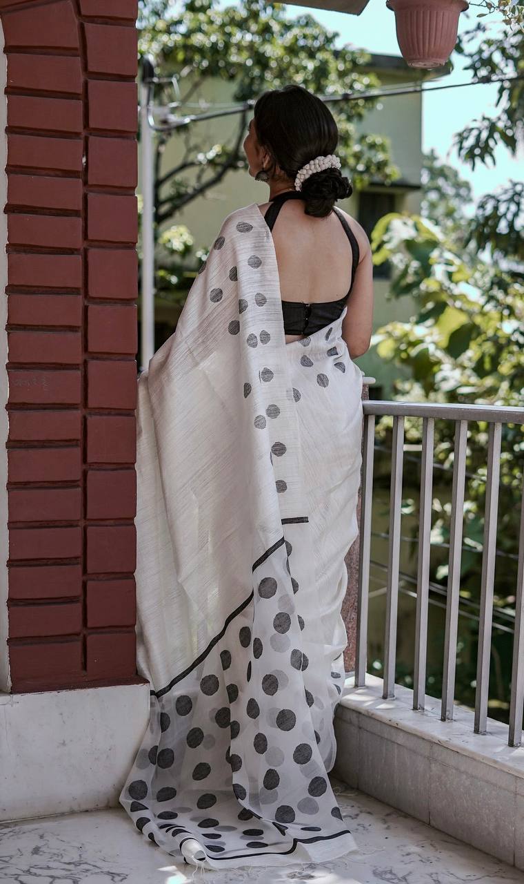 Amazing Soft Lilan Slab Jacquard Weaving Cotton Saree