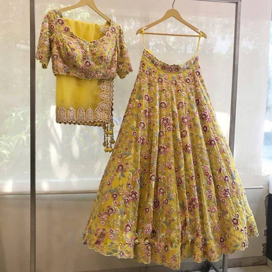 Floral Work Organza Silk Mehndi Wear Designer Lehenga