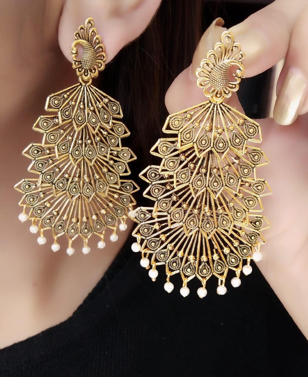  Earings