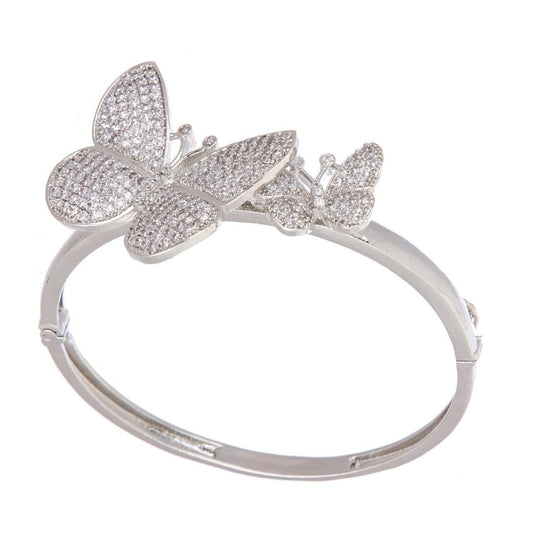 Outstanding White Color American Diamond Bracelet