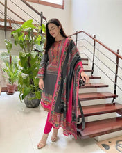 Load image into Gallery viewer, Wonderful Grey Color Rayon Cotton Printed Salwar Suit For Regular Wear
